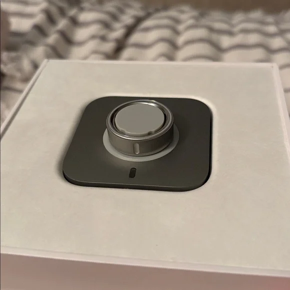 Oura Wellness Ring gen 4 size 8